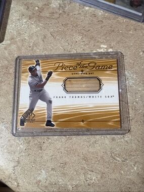 Frank Thomas White Sox Memorabilia Card - Gold/White